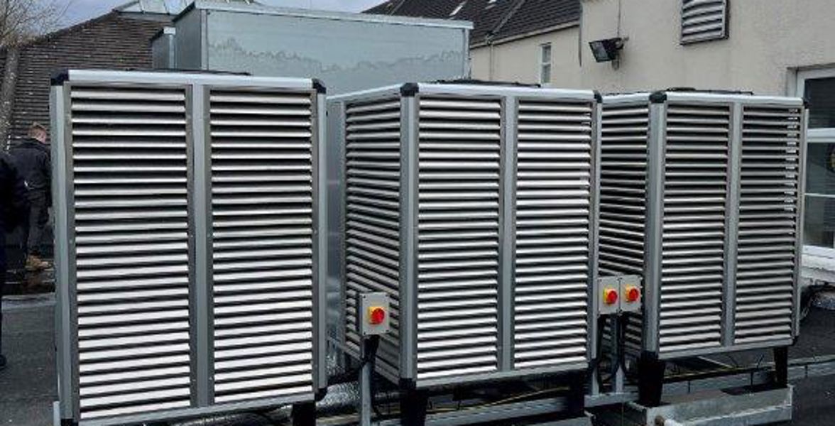 Master Therm Enhances Comfort and Sustainability at Hodson Bay Hotel with Advanced Heat Pump Installation 