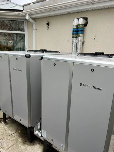 Master Therm Enhances Comfort and Sustainability at Hodson Bay Hotel with Advanced Heat Pump Installation 